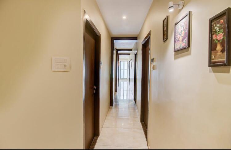 Hotel Emerald Near T2 International Airport Bombaj Zewnętrze zdjęcie